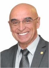DR MÁRIO HERINGER